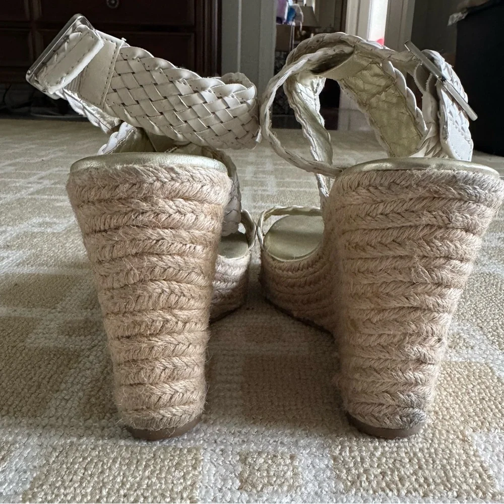 BCBG Generation White Braided Espadrille Wedge Heel Sandals Resort Shoes Size 8